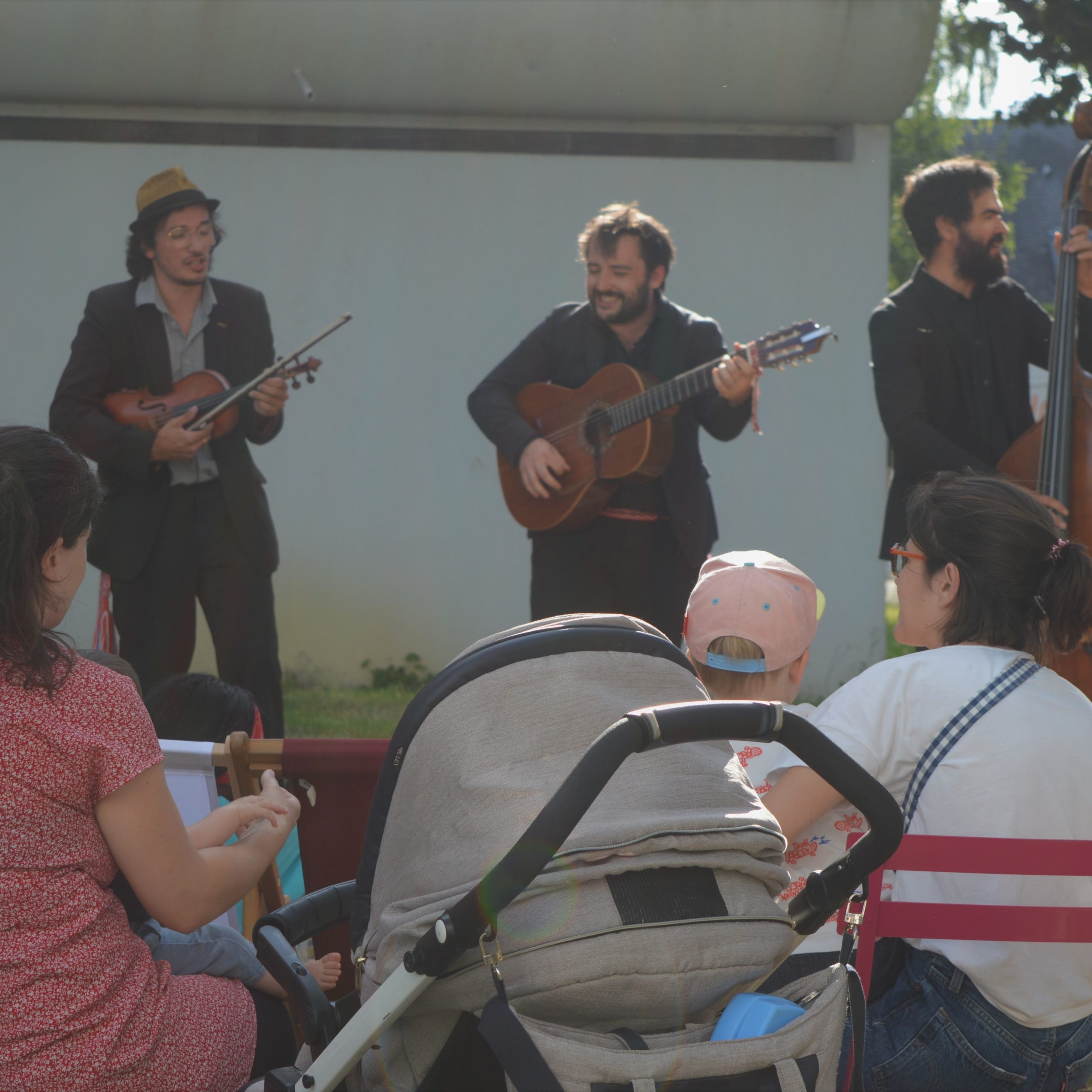 Concert de musique lors de temps de prox' de l'Archipel, Maison de Quartier Doutre, St Jacques Nazareth à Angers